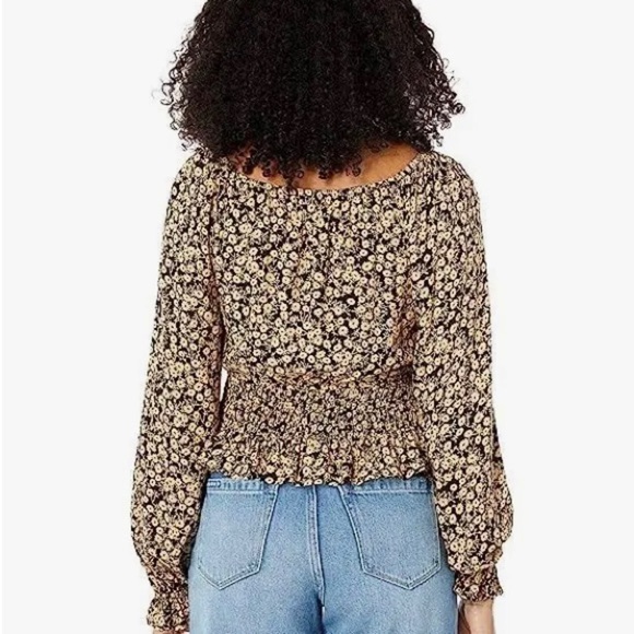 NWT Lost + Wander pick me golden hour smocked waist top - Picture 4 of 9